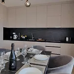 Luxury Mukalba Διαμέρισμα *