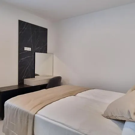 Luxury Mukalba Apartment Medulin