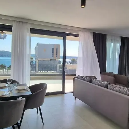 Luxury Mukalba Apartment Medulin